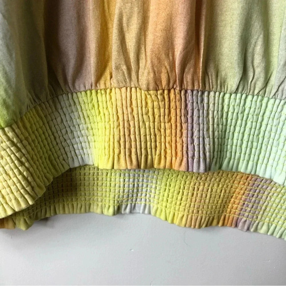 Gradient Long Sleeve Top - Picture 4 of 7